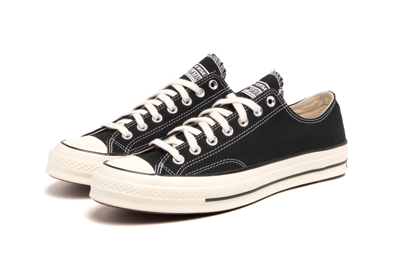 chAos Canvas Low Top Black